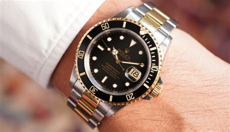 how to wind Rolex submariner